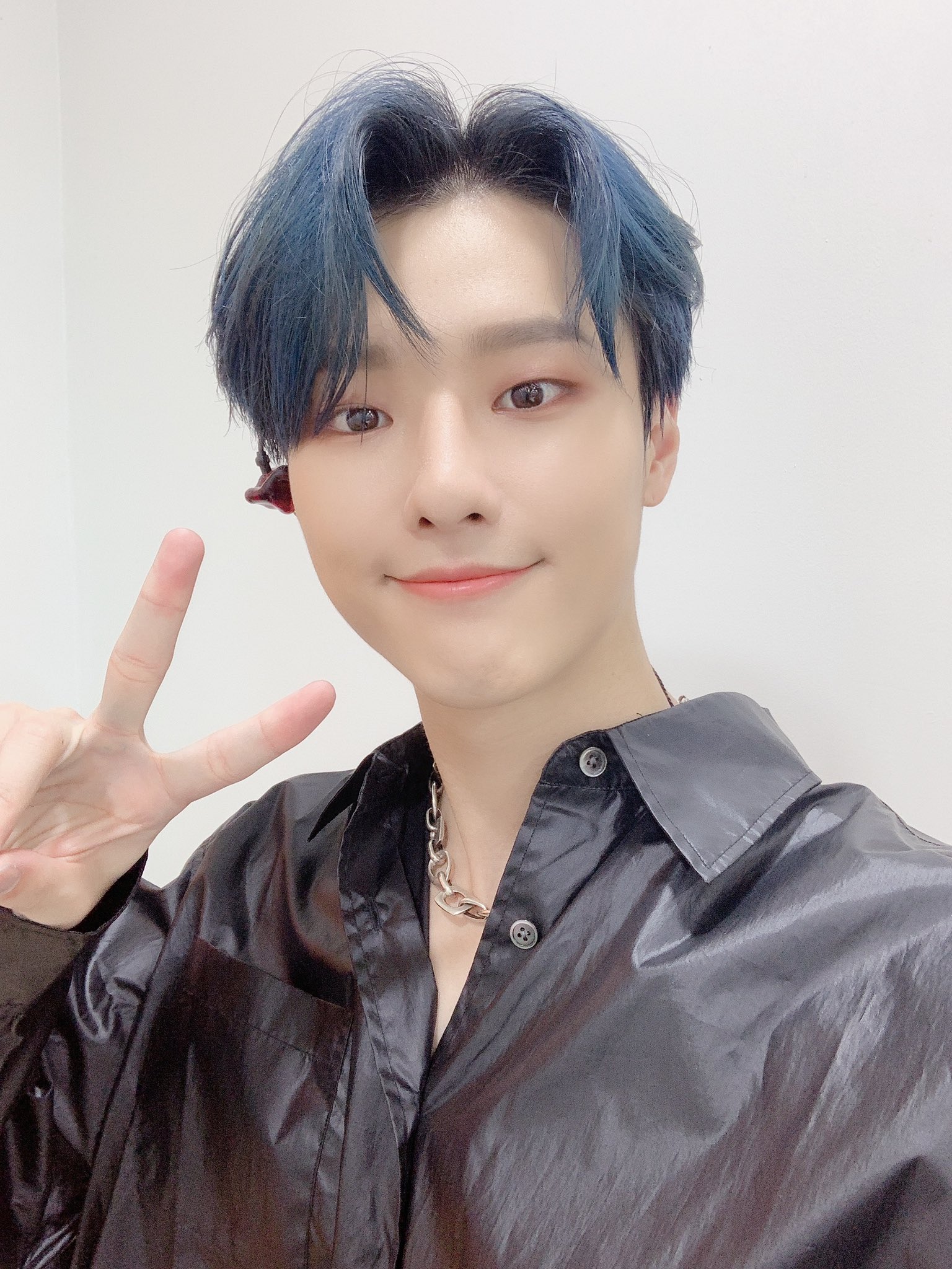 하성운 조승연 파란머리 개찰떡이네 | 인스티즈