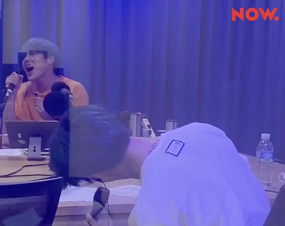 하성운 조승연 노래부르는거 일어나서 다시 보니까 또 웃김 | 인스티즈