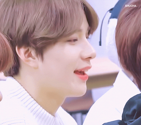 이런건 타팬들이 골라주는거라해서! 골라주면 계탄다💚 | 인스티즈