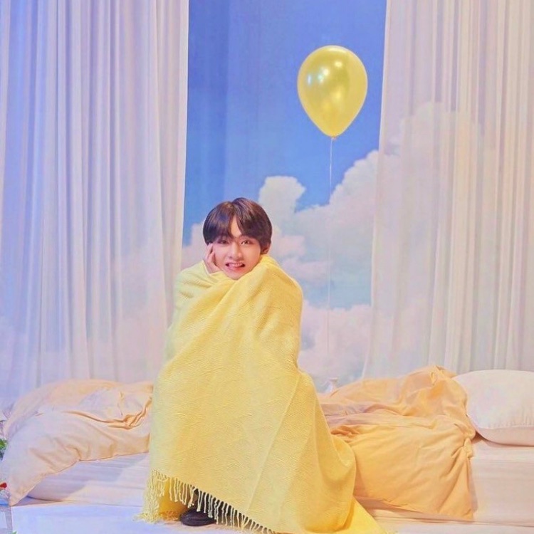 뷔 vs 태태 | 인스티즈