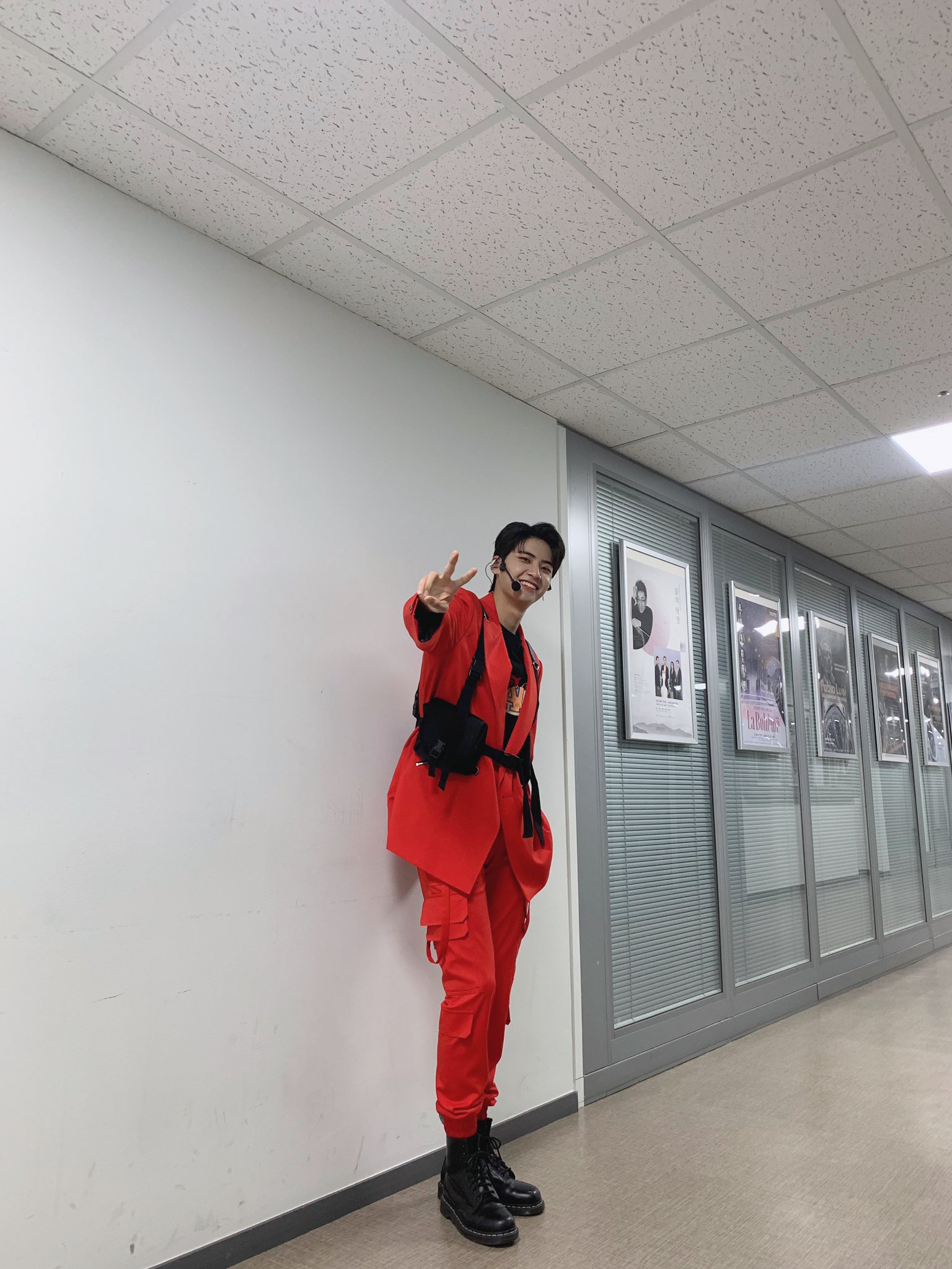 카고바지라고 하나 주머니 큰 거 달린 거 그거 내가 좋아할 일 없을 줄 알았는데 | 인스티즈