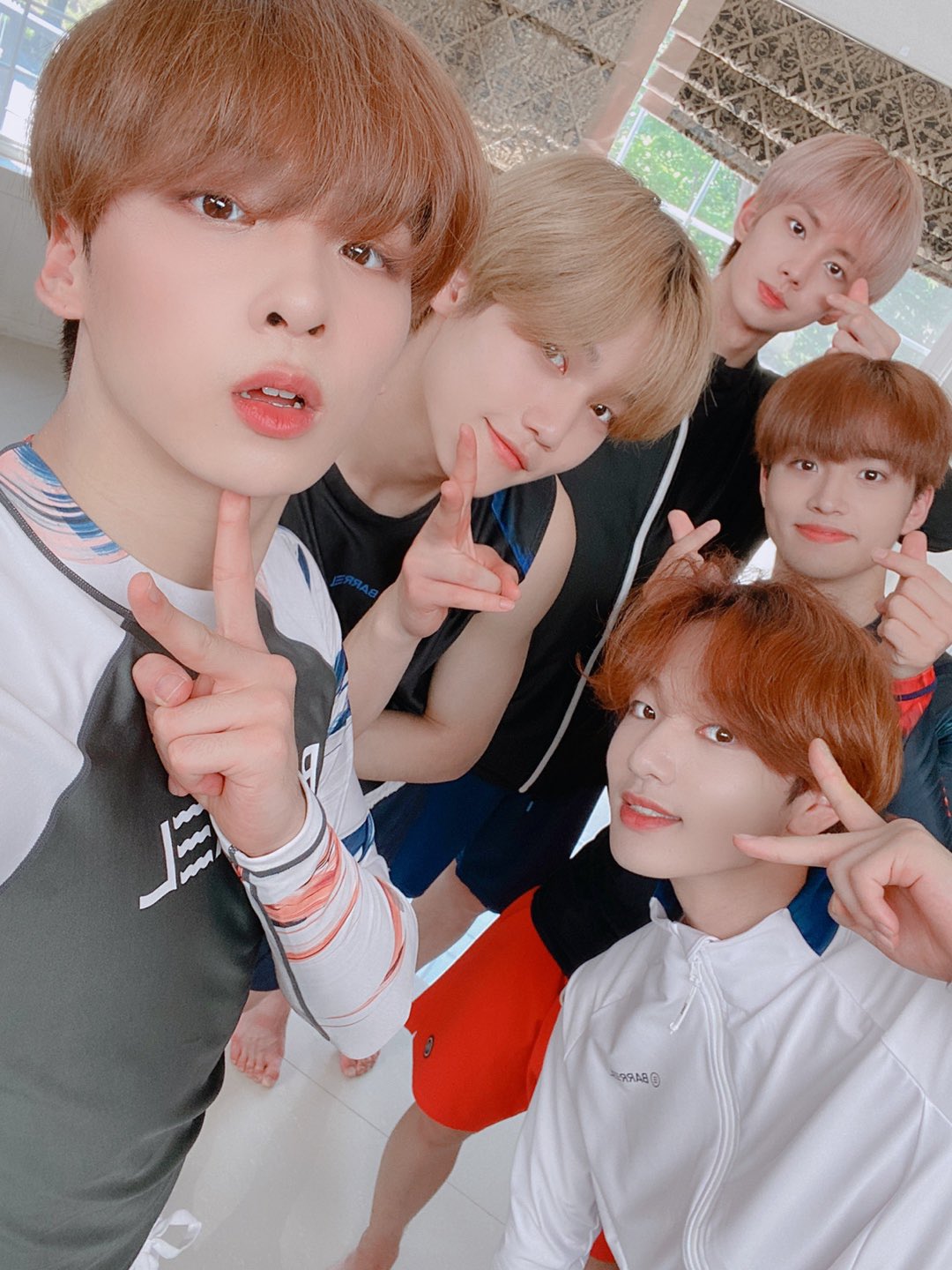 MCND 너무 이쁘다😭😭😭 | 인스티즈