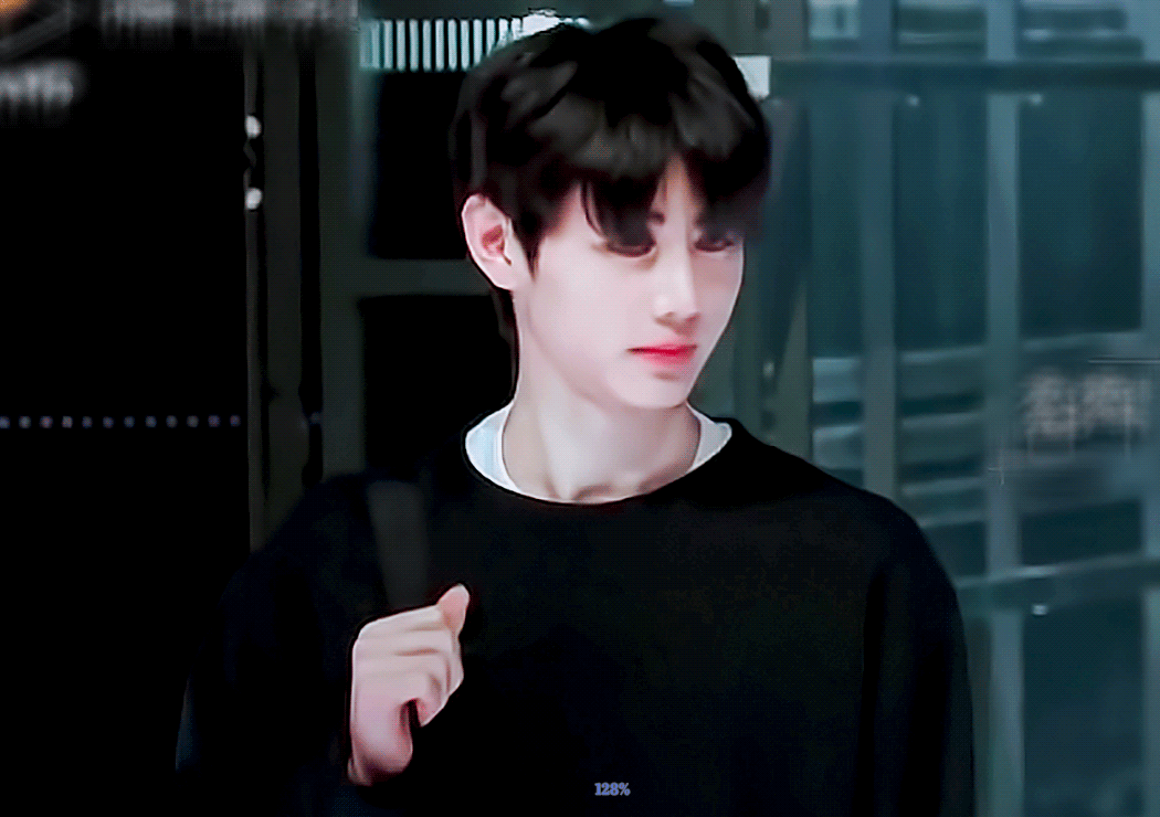 이따 12시부터 위버스에서 🤍박성훈🤍 투표부탁드려요💖💖 | 인스티즈