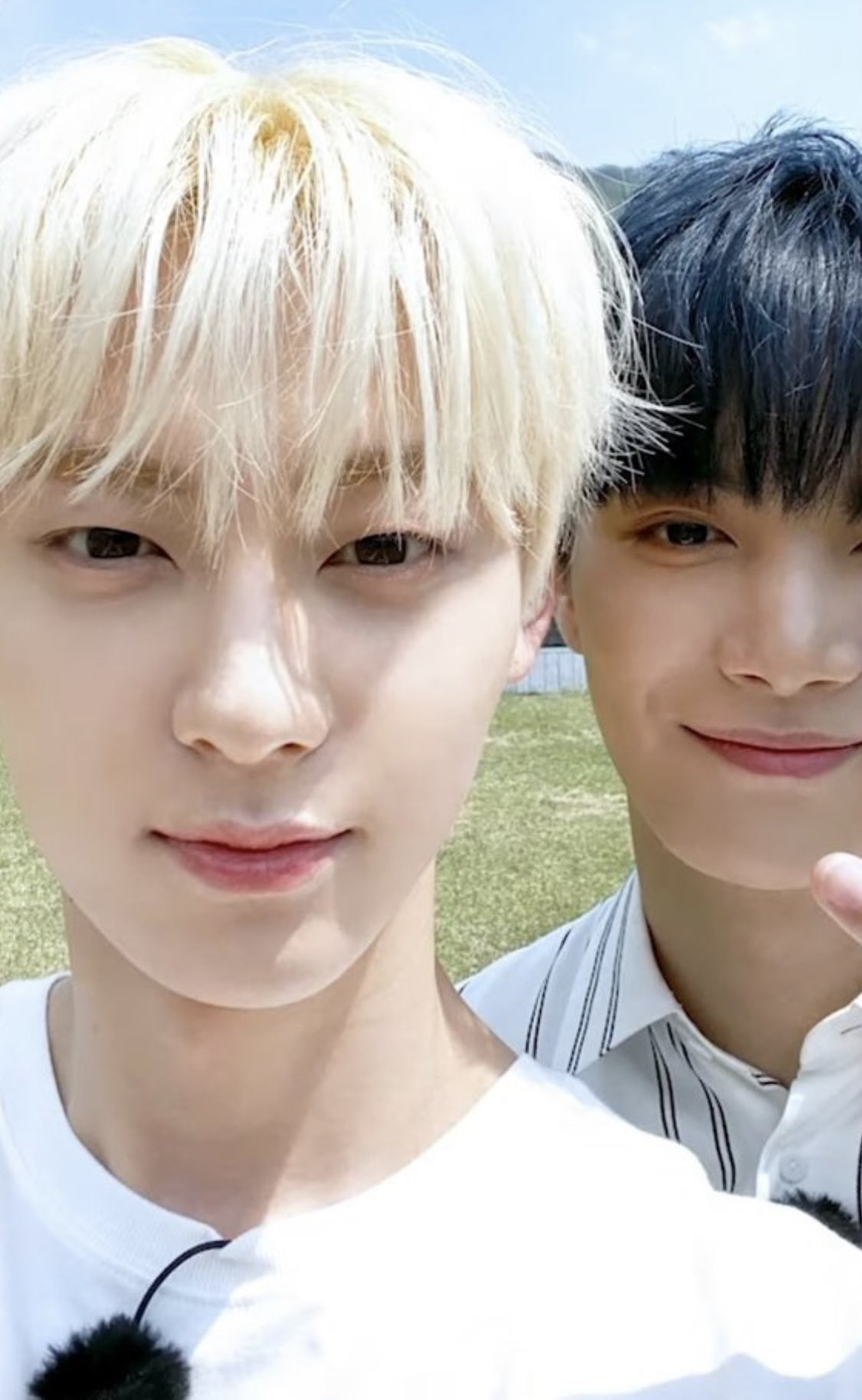 황민현 김종현 셀카찍는데 대박잘생겼다 얼굴 무엇..? | 인스티즈