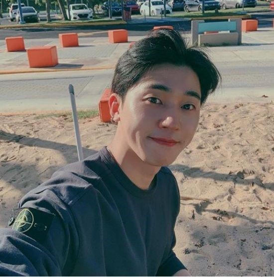 틴탑 창조 님이랑 박서준 님 너무 닮았어... | 인스티즈