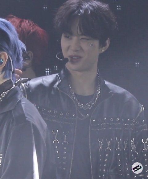 아니 나 방금 큰방에서 엔시티 정우 짤 봤는데 넘 내가 생각한 캐릭터랑 다른데 ㅋㅋㅋㅋ | 인스티즈