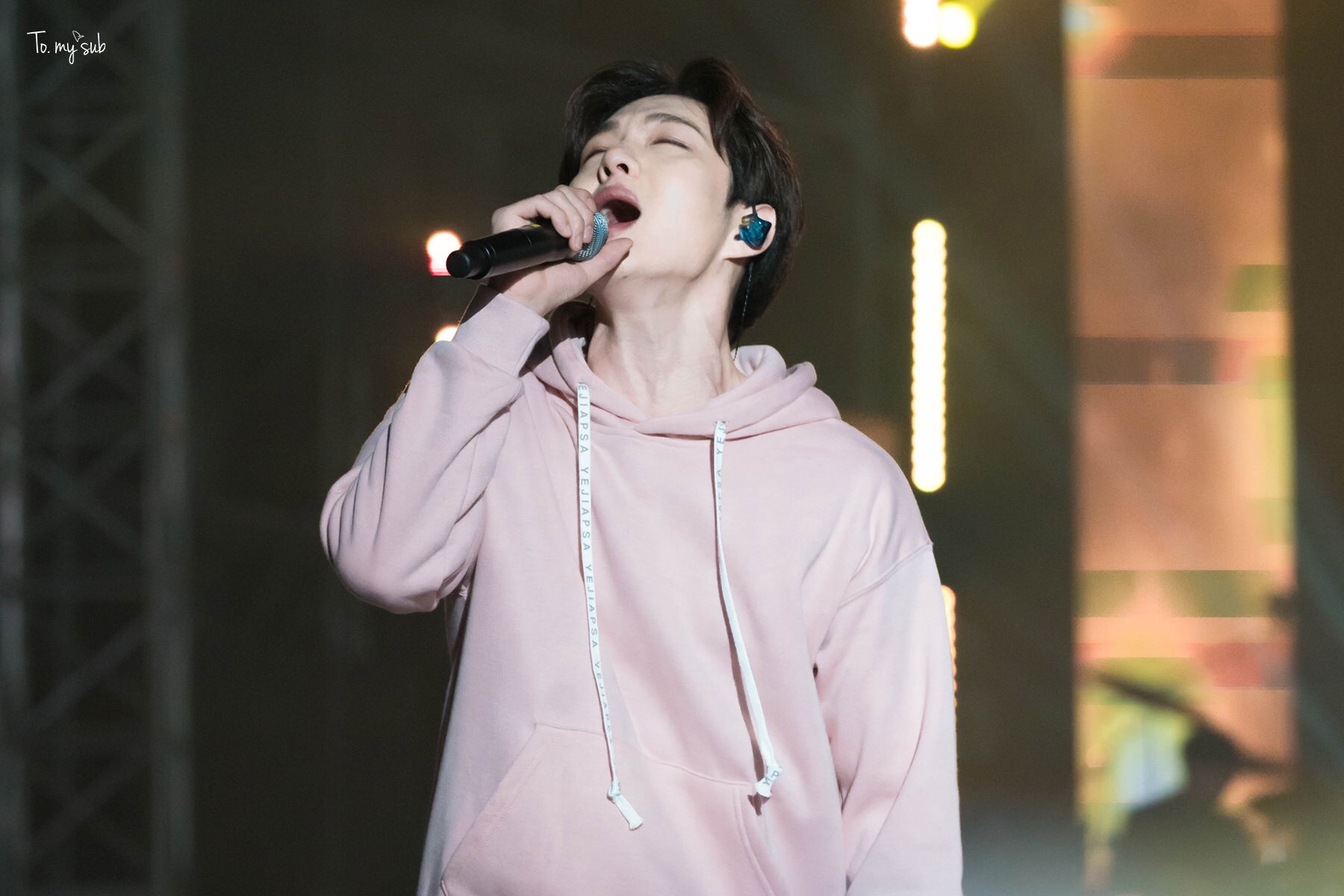 이창섭 ㅠ 주말 지나면 3n😭 | 인스티즈