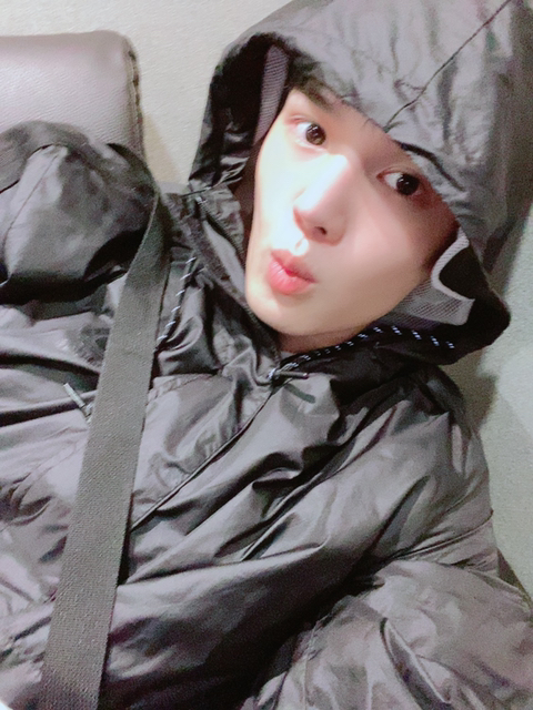 빅톤 센터 엄청 잘생겼는데 | 인스티즈