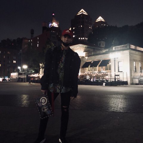 나 진짜 강다니엘 사복중에 청바지 입은거 너무 좋아 | 인스티즈