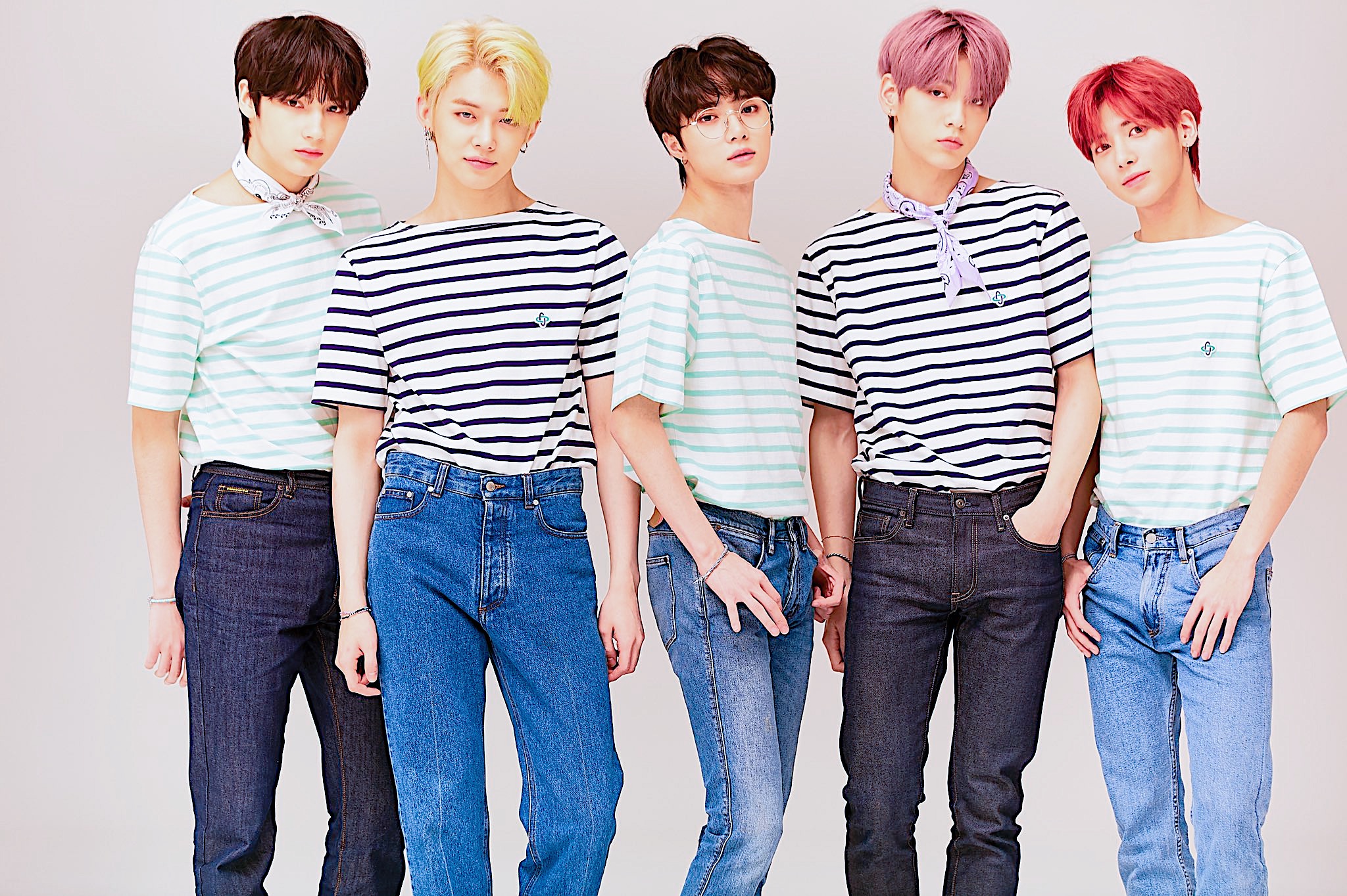 ㄱ 단체 사진만 봐도 내가 미는 른 누군지 알 수 있음 | 인스티즈