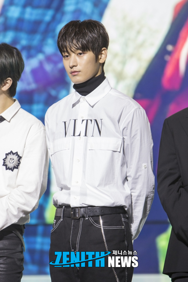 덥뮤다 노에어 의상보면 코디분들이 캐해석 어떻게 하시는지 바로보임 ㅋㅋㅋㅋㅋ | 인스티즈