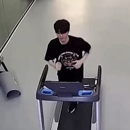 ㄱ 음지계의 뉴페이스 이친구 왼른 구분해주라!!! | 인스티즈