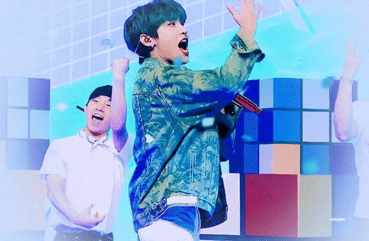 박우진 무대 즐기는거 봐 | 인스티즈