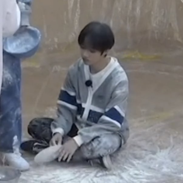 투바투 귀여워하는거 못이김...졌음... | 인스티즈