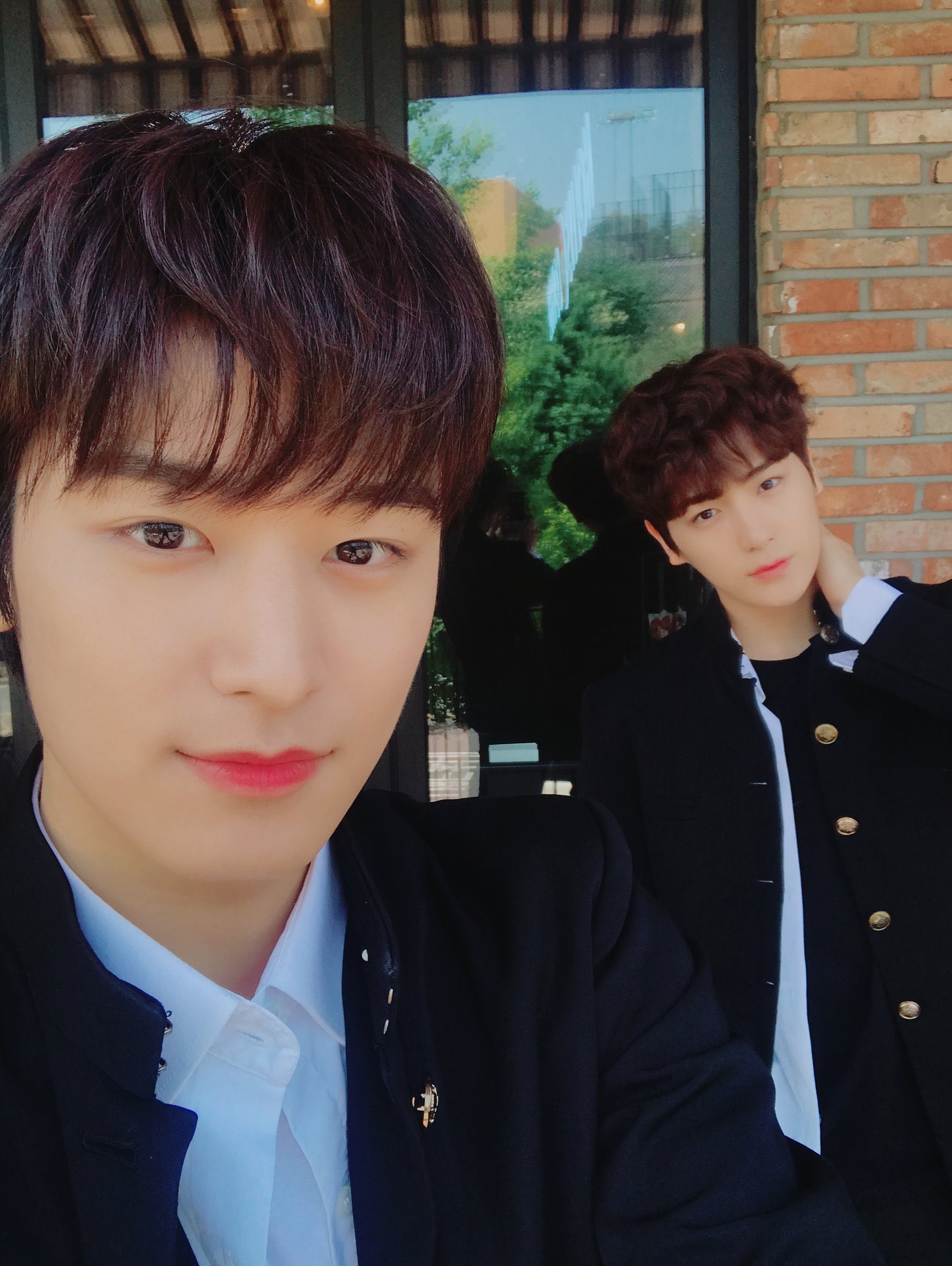 더보이즈 주연 입덕하면 신인때 보는거 자제하고 최근거부터 보는거 추천함.. | 인스티즈