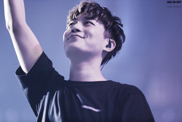 윤두준 이 짤 ㄹㅇ 잘생겼다 | 인스티즈