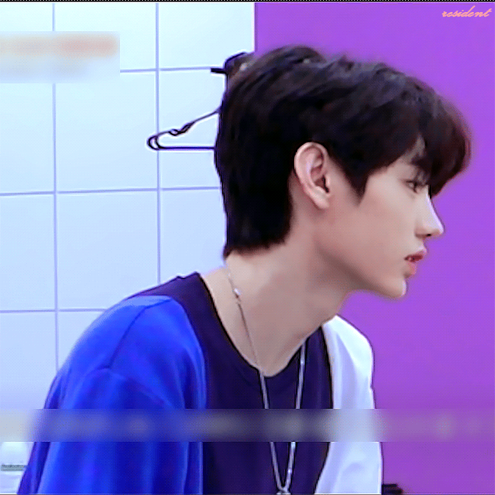 도화살 홍염살 같이 있는 아이랜드 박성훈 분위기 보고 가실 분 | 인스티즈