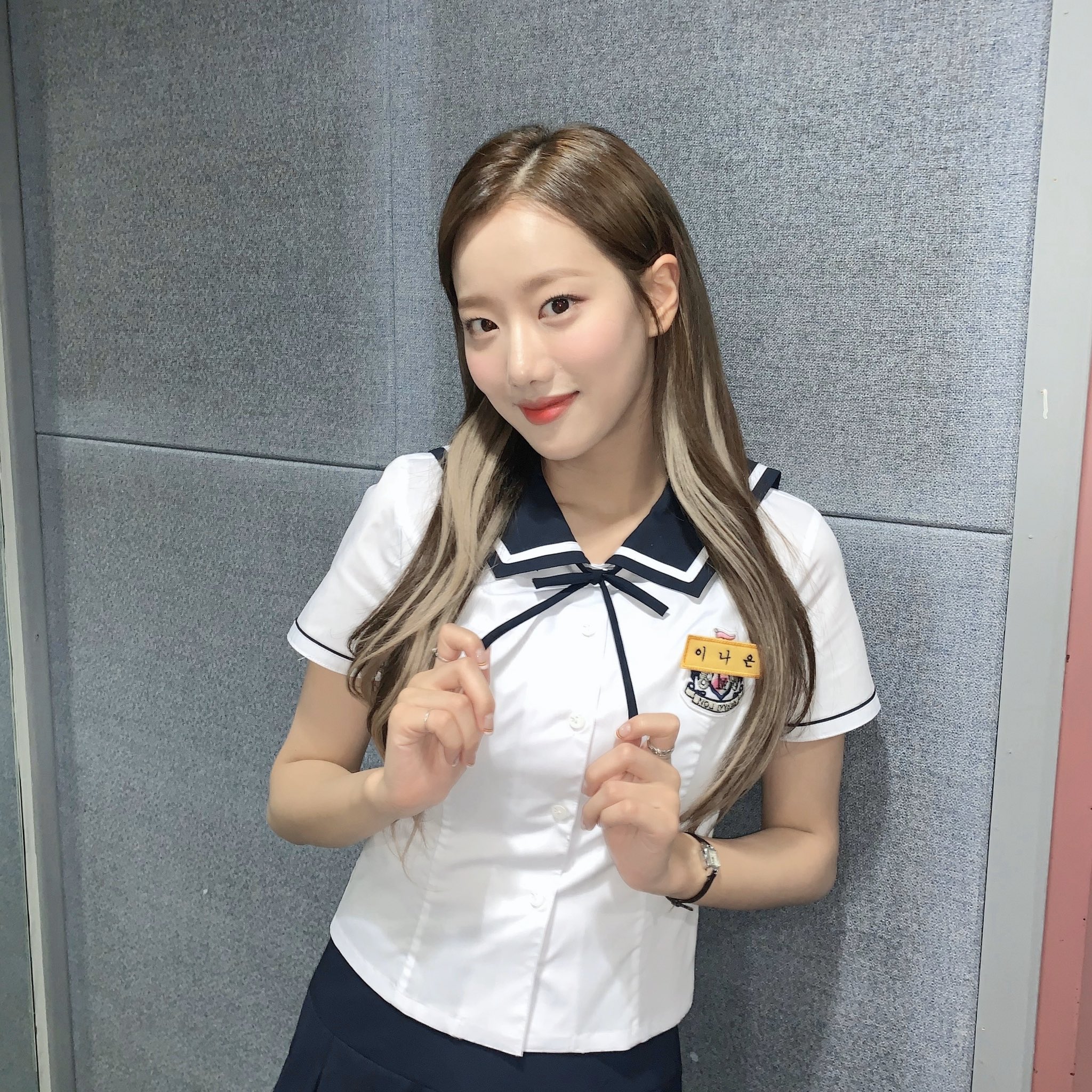 오늘 인기가요 민나현 교복🎉🎊 | 인스티즈