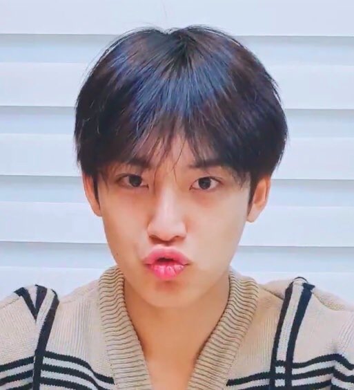 봉들아 세븐틴 민규 이 날 짤 있니...? | 인스티즈