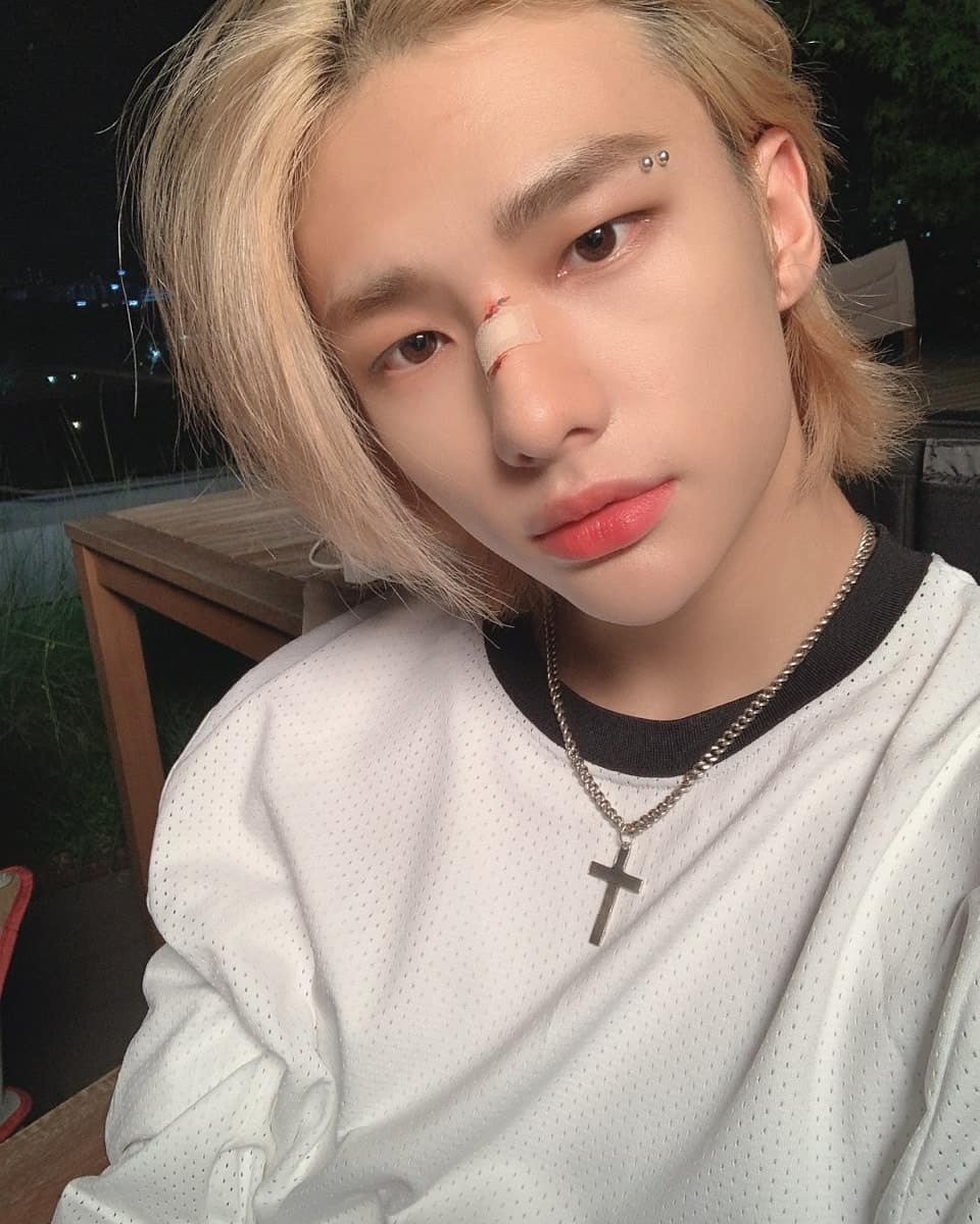 스키즈 현진 셀카 막찍어도 이케 잘나온다.... | 인스티즈