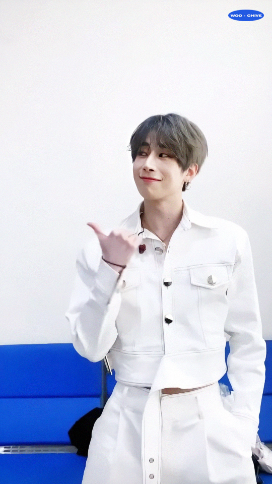 한승우 허리 찐 몇 인치일까 | 인스티즈