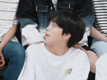 돌들 스케쥴 끝나면 일터에서 화장지우고 퇴근하는거 좋은 이유 | 인스티즈