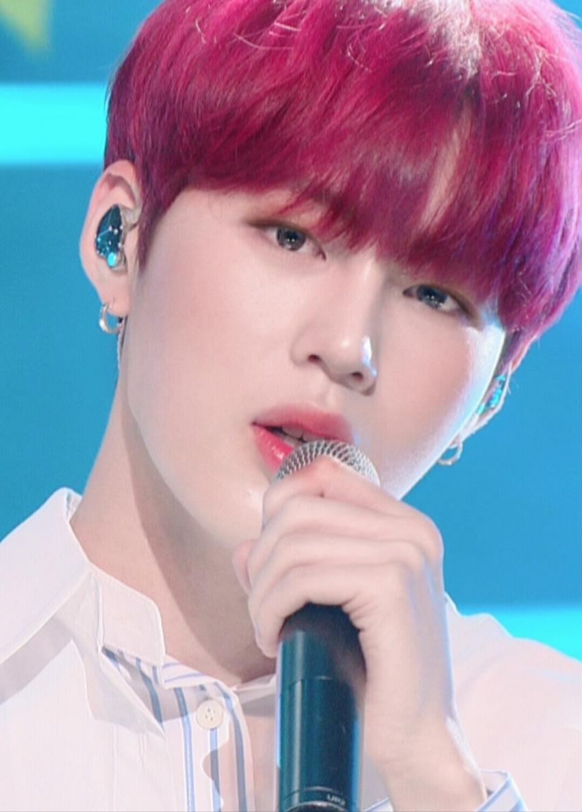 화장품 모델로 하성운 써야되는 이유 세 가지 | 인스티즈