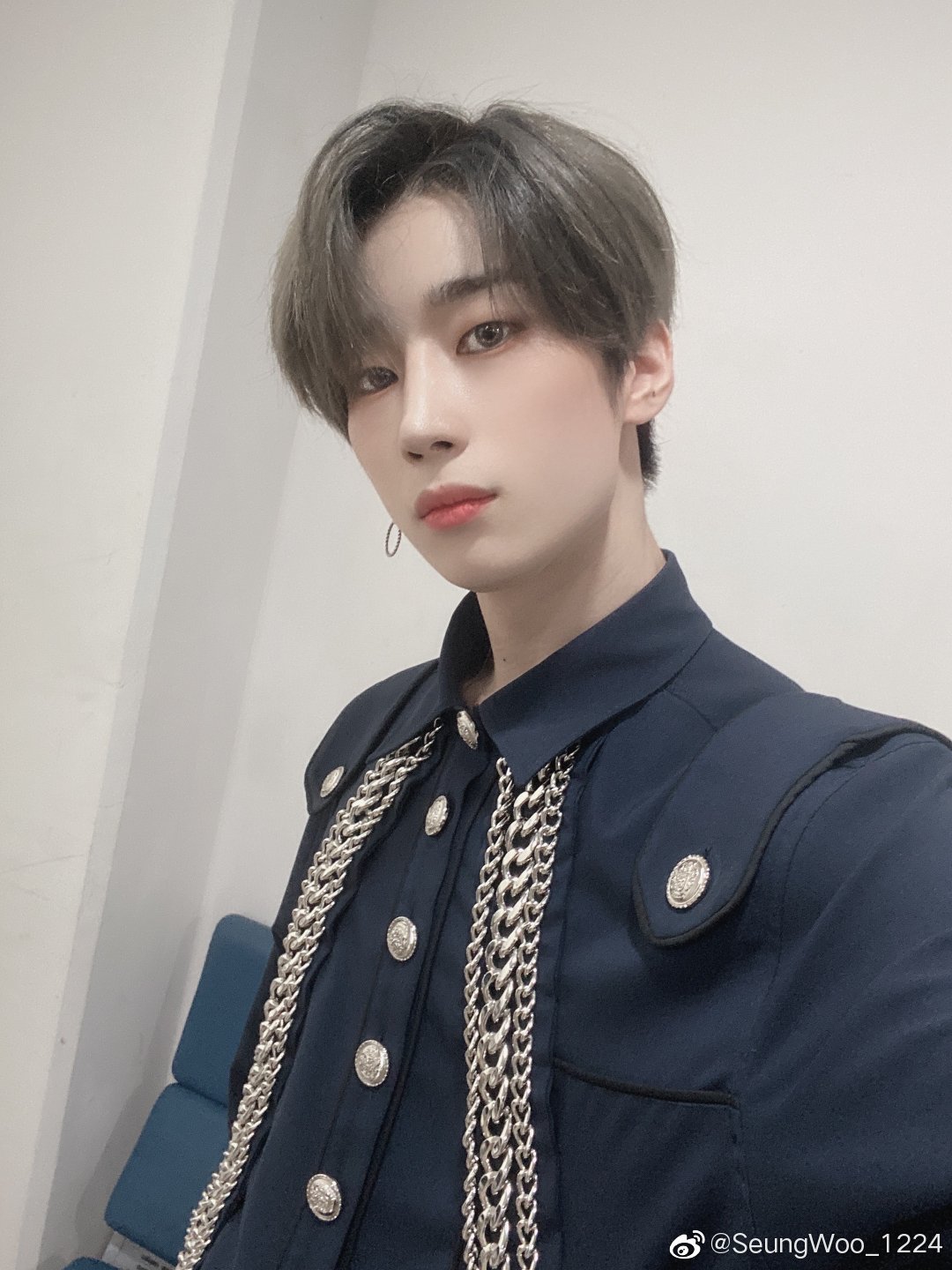 빅톤 어제 콘서트 오프닝 의상 이뻐ㅠㅠㅠ | 인스티즈