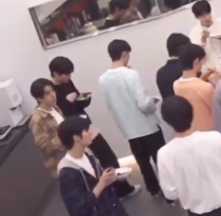 아이랜드 떡밥 없다고 말 나오는 이유 | 인스티즈