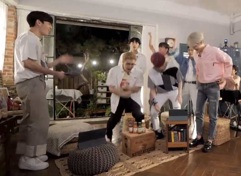 온앤오프는 의자 빼주세요 | 인스티즈