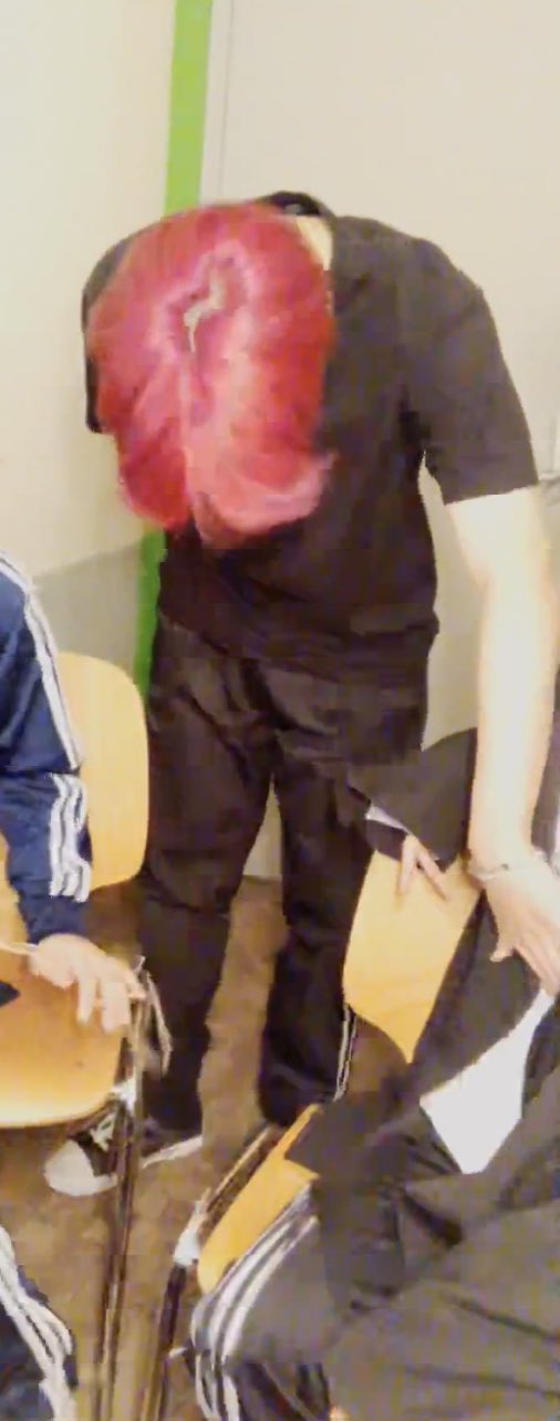 선우야 형을 봤으면 배꼽에 손 올리고 인사해야지 너 형이 글케 가르쳤어? | 인스티즈