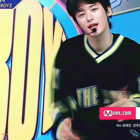 [잡담] 더보이즈 주연 2000년대 초반 얼짱 느낌 나는거 신기 | 인스티즈