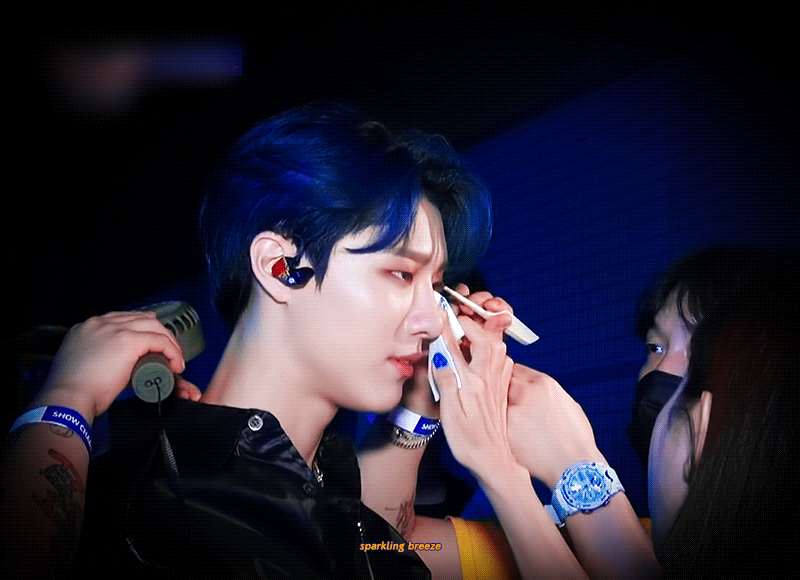 조승연 메이크업 수정하는데 개잘생겼다... | 인스티즈