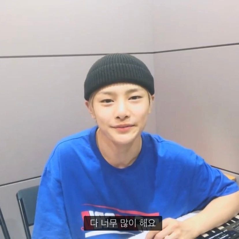 형들한테 질려버린 막내 | 인스티즈