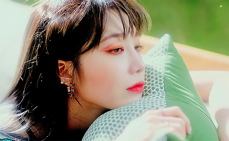 아니 정은지 그럼 지금 매일 라디오하고 온라인 콘서트 준비하는데 뮤지컬 연습까지 하는거여?? | 인스티즈