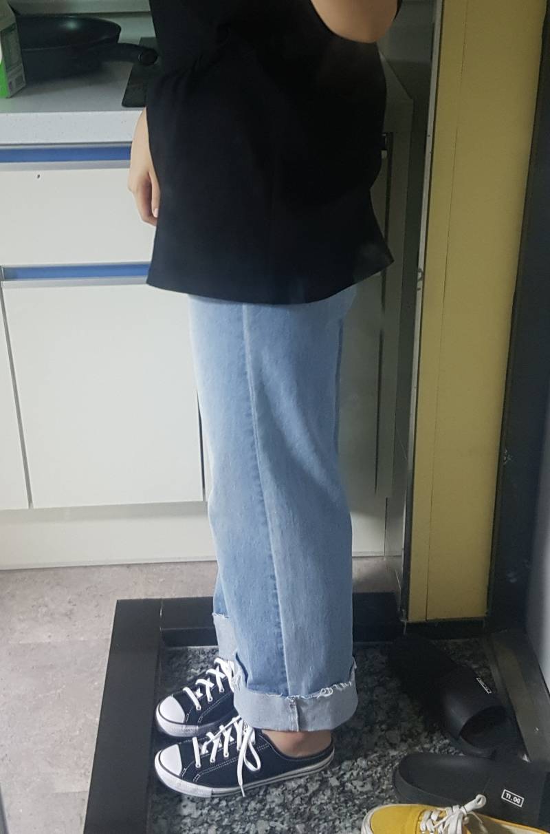 이 바지 핏 이상해? | 인스티즈