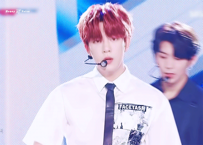 근데 골차들아 지범이가 쓰는 빨간색 렌즈 어디 거일까...??? | 인스티즈