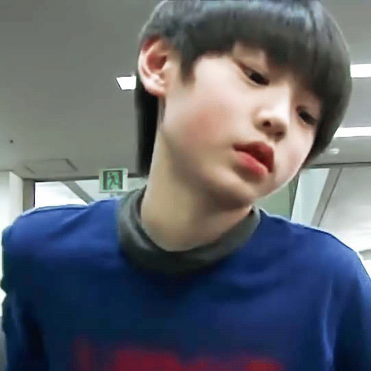 아이랜드 박성훈 어렸을때 너무 예뻐ㅠㅠ | 인스티즈