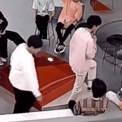 그래도 아이랜드 CCTV보면서 얻은 소소한 tmi.... | 인스티즈