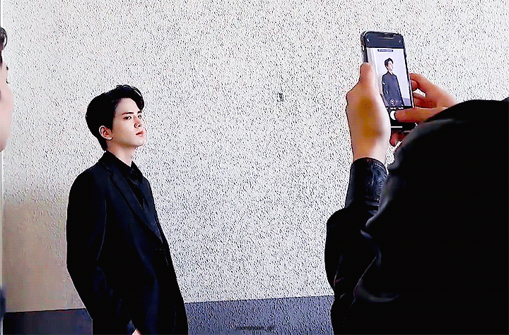 ㄱ 오늘도 기다린다 이주연 남친짤🤗 | 인스티즈