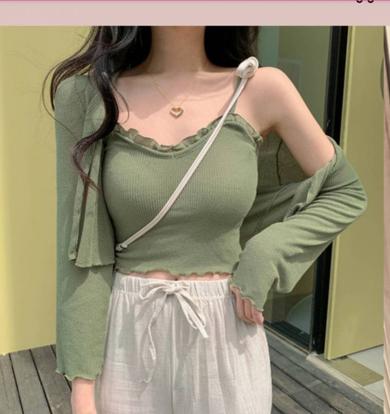 익들아!!! 이런 나시 안에 머 입어야해ㅜㅜ??? | 인스티즈