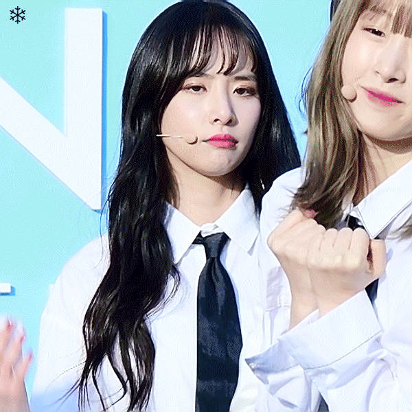 설아 흑발 쩔어 진짜 | 인스티즈