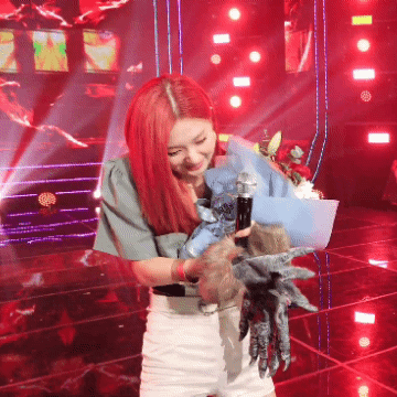 슬기 한발짝 반응 느린거 너무귀여움ㅋㅋㅋㅋㅋㅋㅋ | 인스티즈