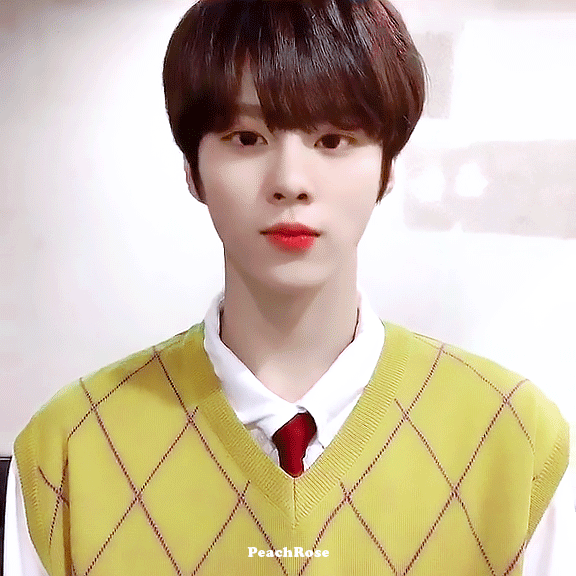 나 근데 좀 이상함.. 김우석 이진혁 | 인스티즈