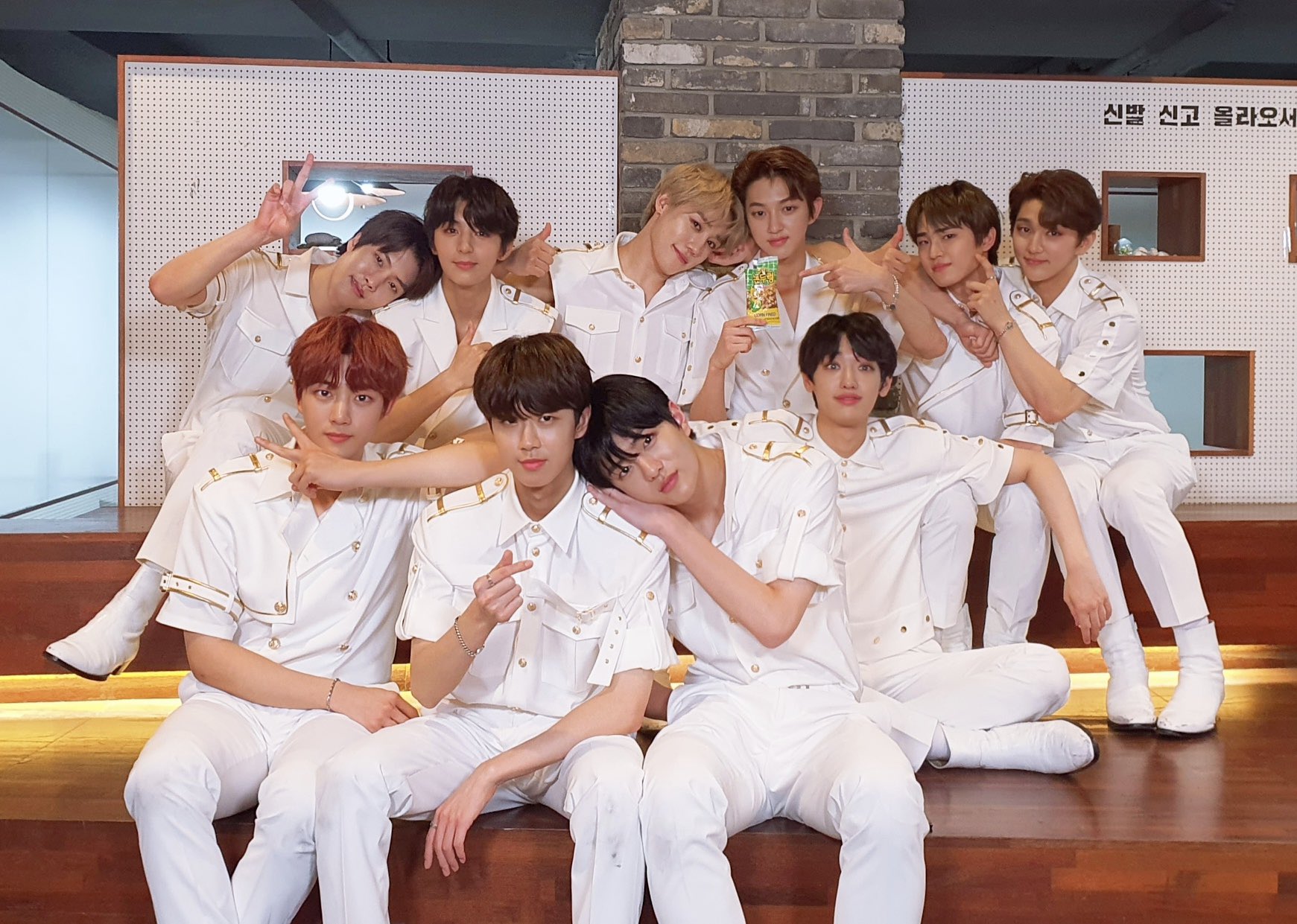 골차 이번 활동 너무 행복했다는게 단사만 봐도 느껴져 | 인스티즈