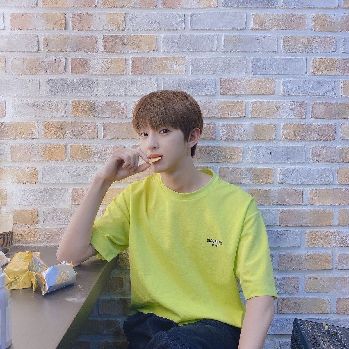 이 사진 사이에 약 2년있다 | 인스티즈