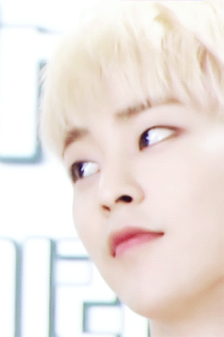 힝구 시우민 보고싶다ᓚᘏᗢ | 인스티즈