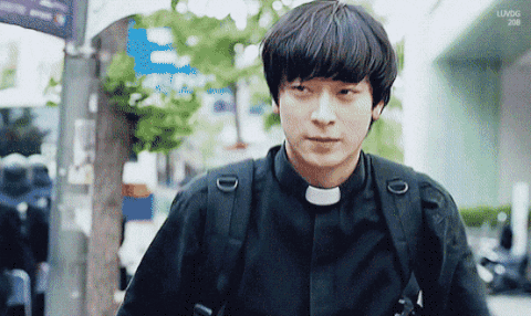 익들아 19살 차이나는 사람이랑 결혼 어떻게 생각해??? | 인스티즈