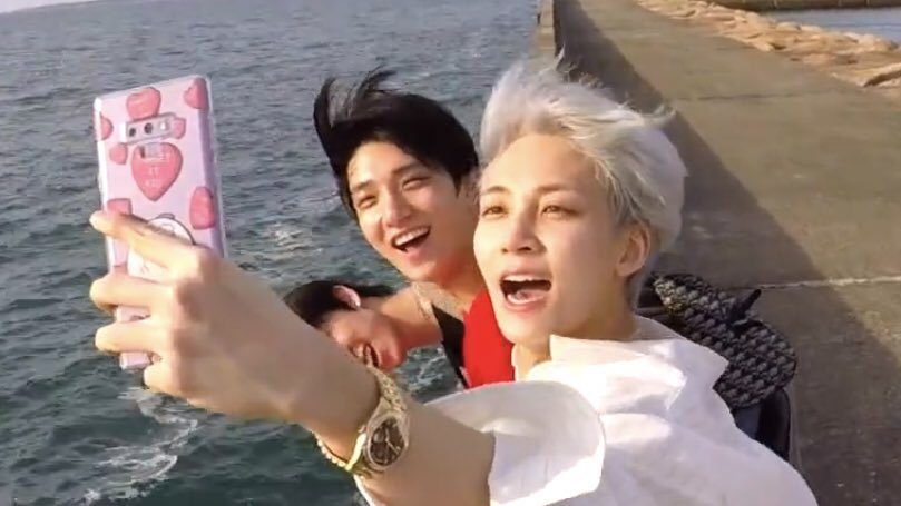 귀여운 거 좋아하는 세븐틴 정한 폰케 취향 | 인스티즈