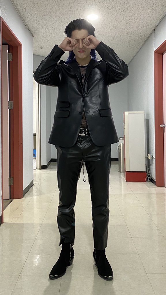 조승연 이컨셉하고 막방이라고 아쉬워해서 이런 표정을 | 인스티즈